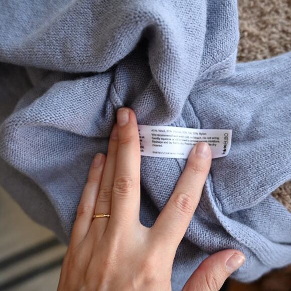 Eileen Fisher Medium Wool Blend Lavender Hi-Lo Sweater | Size Medium - Picture 9 of 9